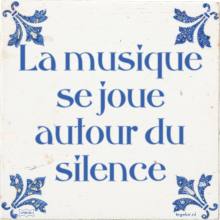 La musique se joue autour du silence - 14 keer bekeken